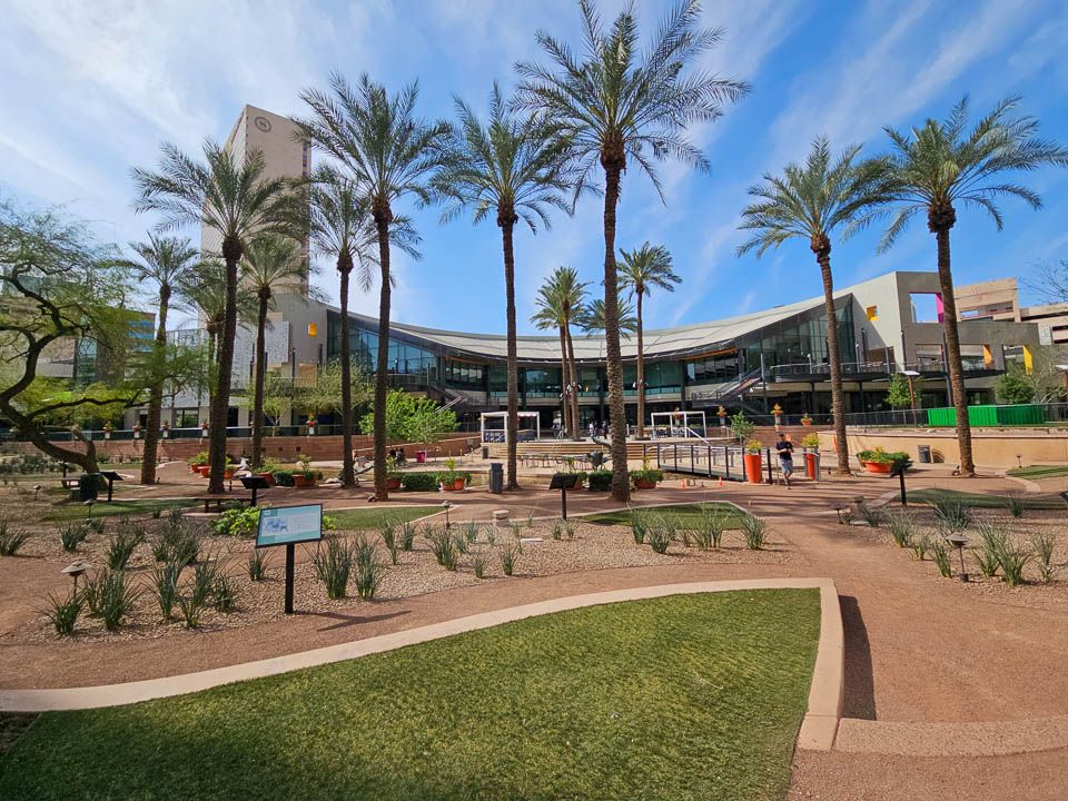 Phoenix, Park