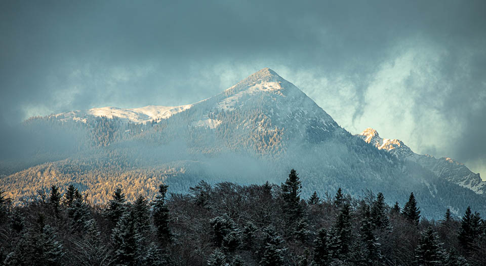 Berg im Morgenlicht