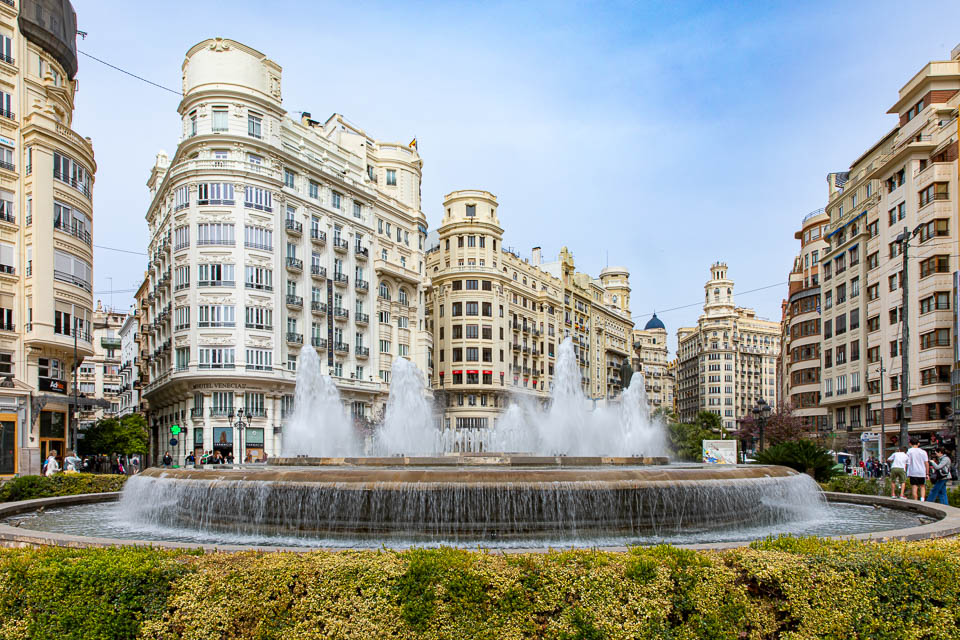 Valencia, Plaza de Ayuntamiento